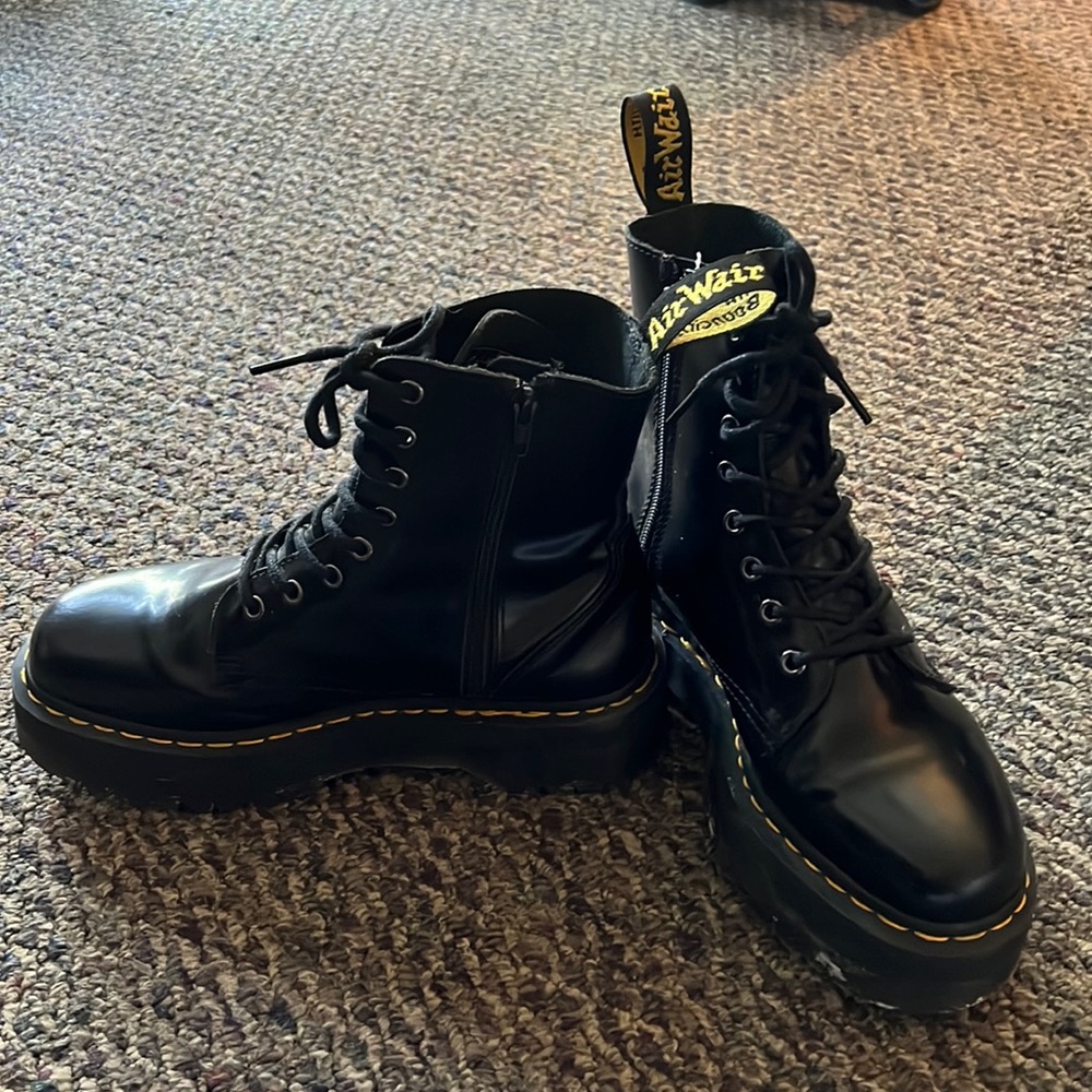 Dr. Martens Jadon Zip-Up Black Boots size 9